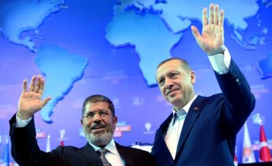 Torkya_Erdogan_Morsi_12.10.01_AFP222222.jpg