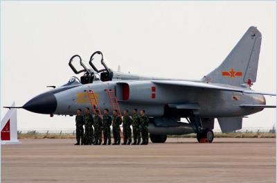JH-7A_Xian_Flying_Leopard_fighter_bomber_aircraft_China_Chinese_Air_Force_defence_aviation_industry_640.jpg